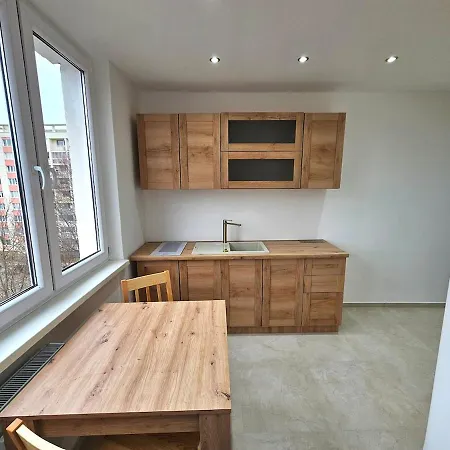 Golden Apartment *